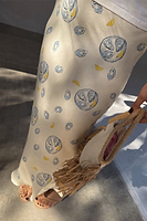 Thumbnail for caption_Model is 5ft7” and wears UK size 10/ US 6