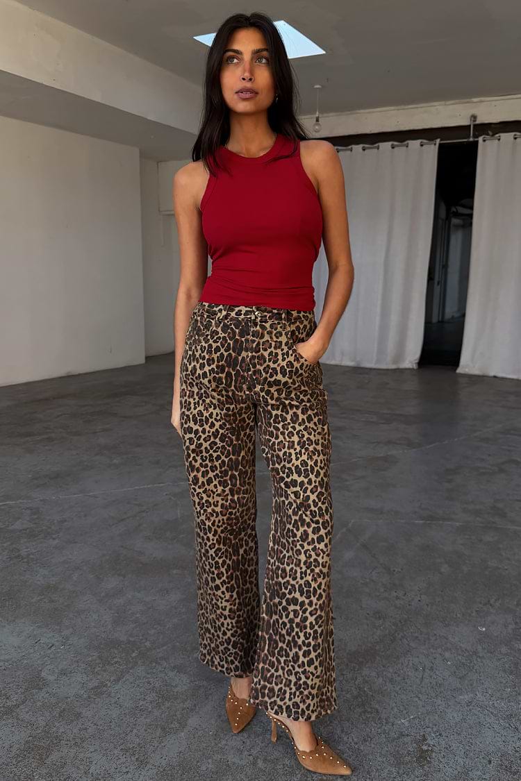 caption_Model is 5ft7” and wears size S