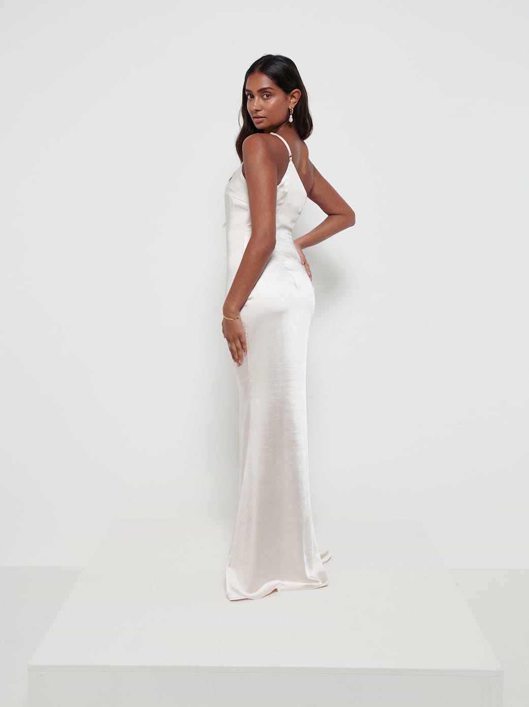 Amelia Maxi Bridesmaid Dress - Matte Champagne