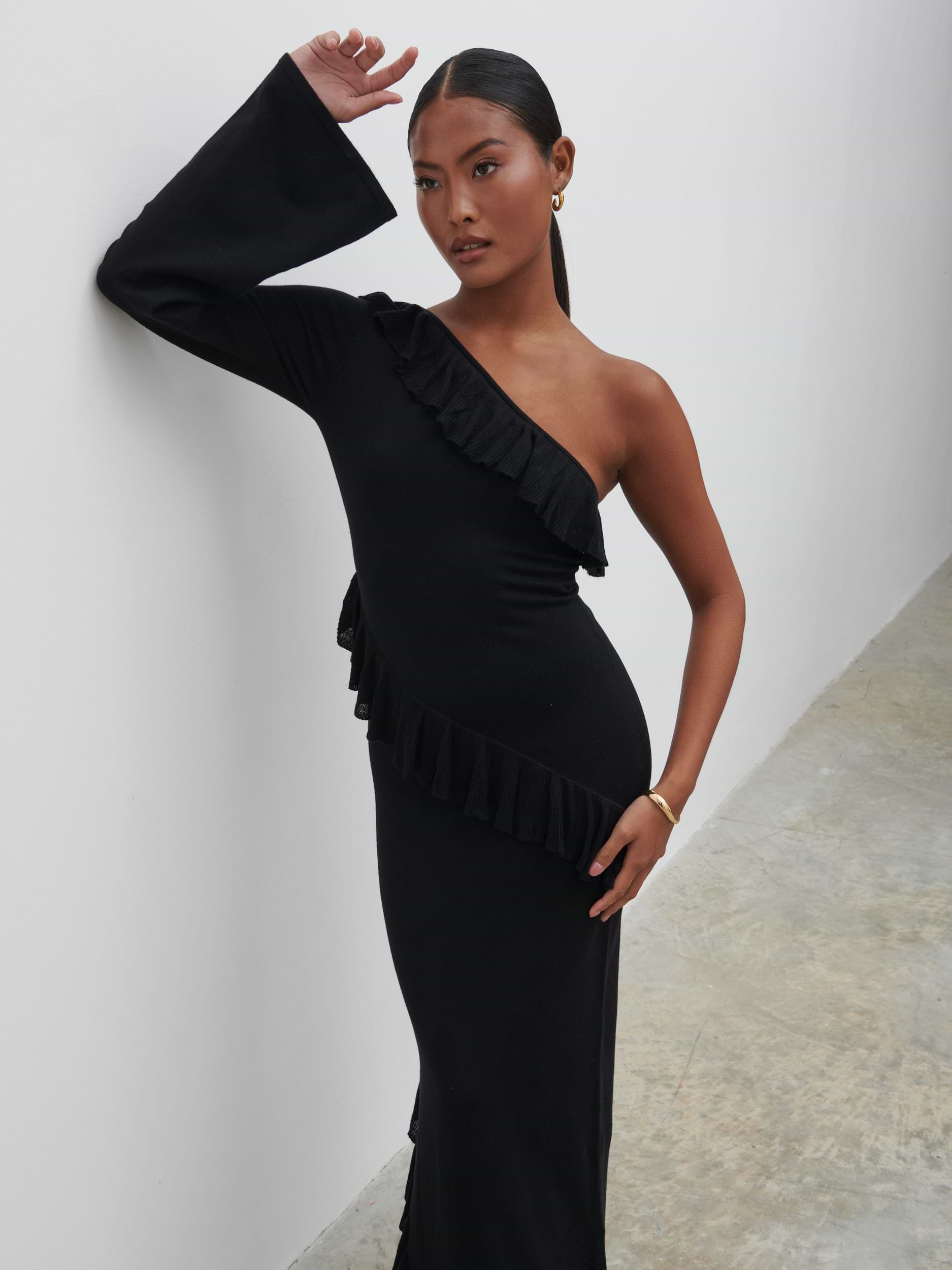 Bethanie Ruffle Maxi Knit Dress - Black