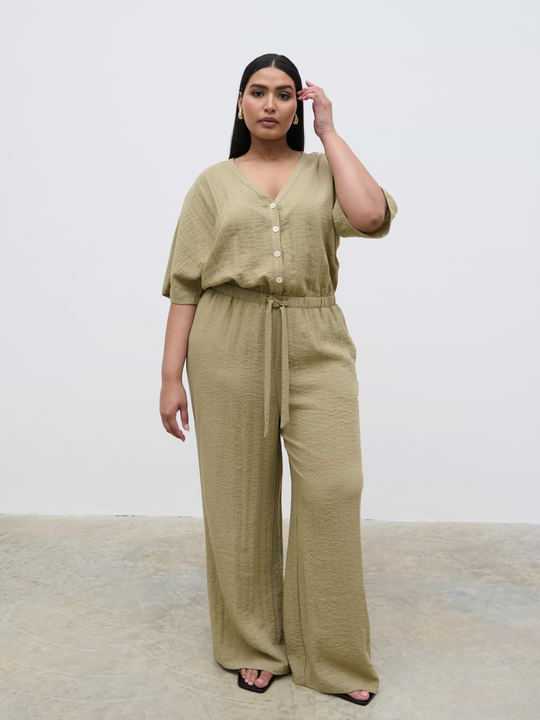 Carey Easywear Jumpsuit Curve - Olive