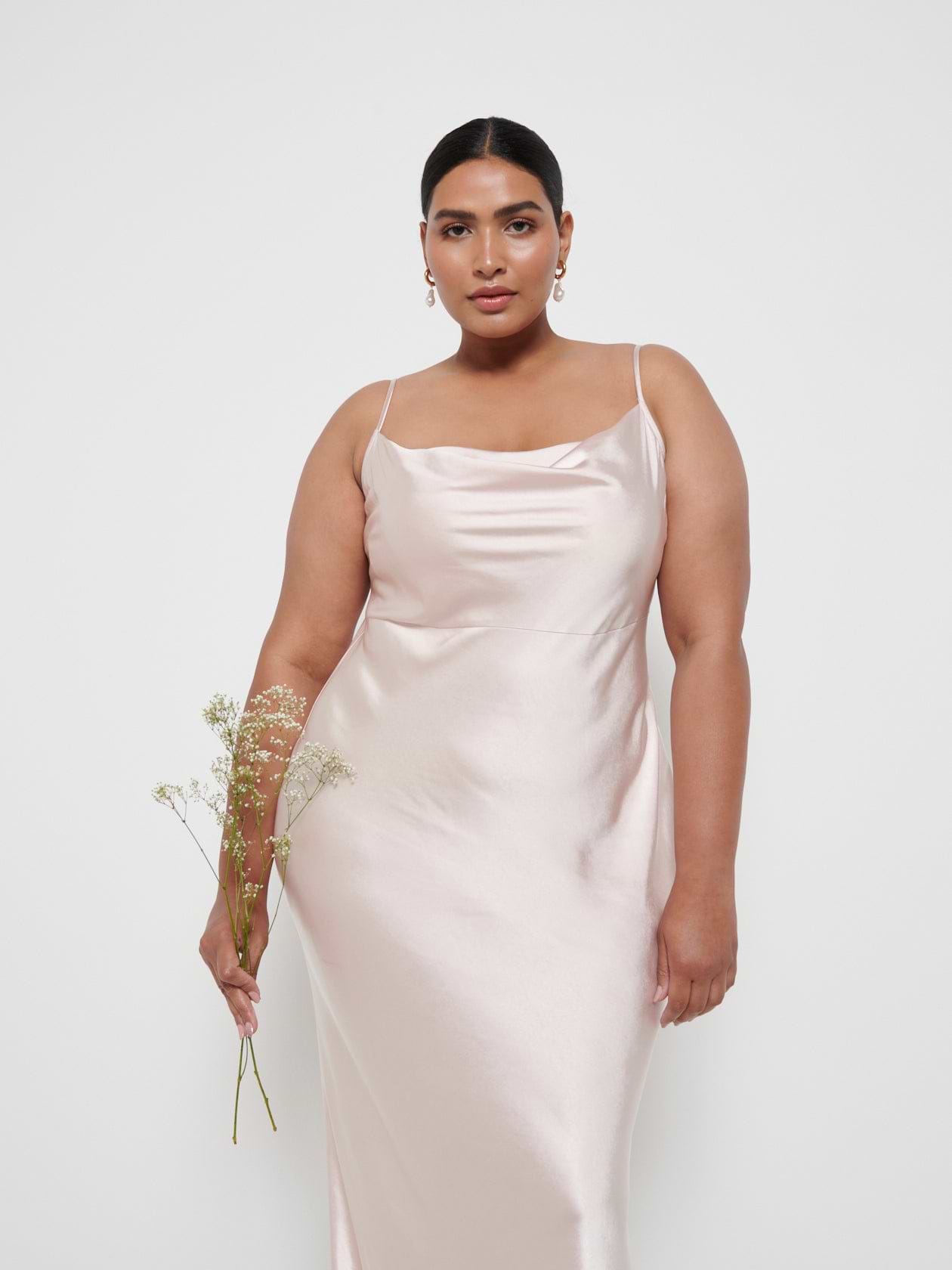 Keisha Maxi Bridesmaid Dress Curve - Matte True Blush
